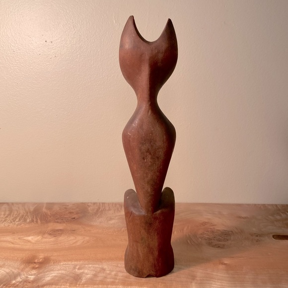 Mid-Century Vintage Wood Carved Siamese Cat - Picture 2 of 4